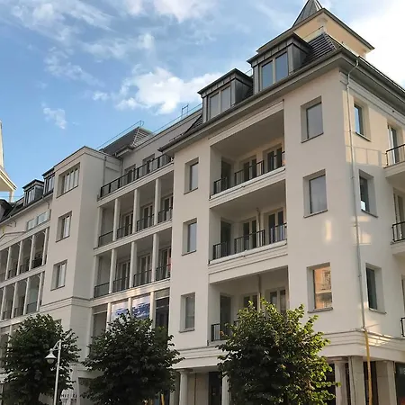 Apartamento First Ferienwohnung East Cloud Am Hochufer Mit Meerblick *